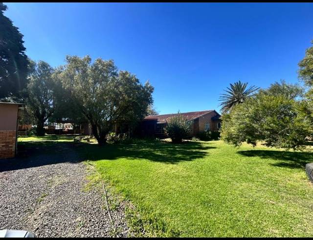 FARM FOR SALE IN VISCHKUIL